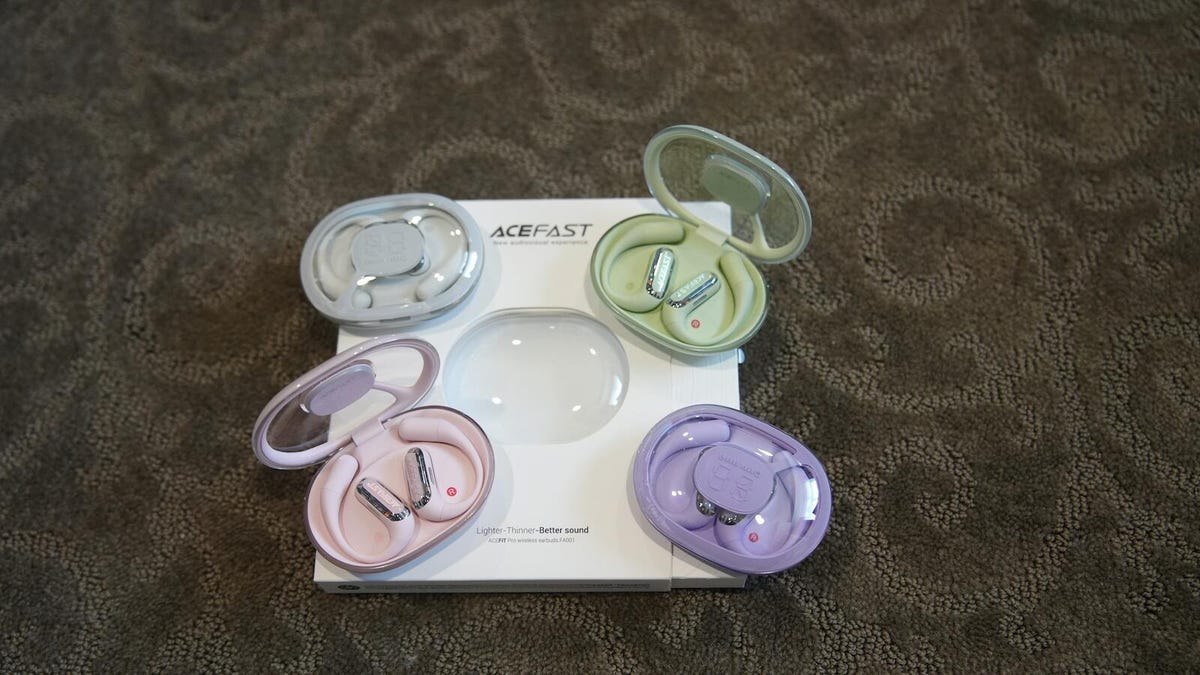 هدفون Acefast AceFit Pro: نورپردازی برای ایمنی ورزش شبانه