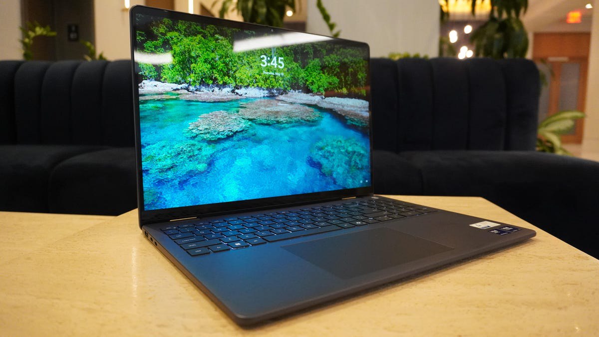 لپ‌تاپ تبدیل‌شونده دل ۱۶ پلاس: نمایشگر Mini-LED و سخت‌افزار قوی