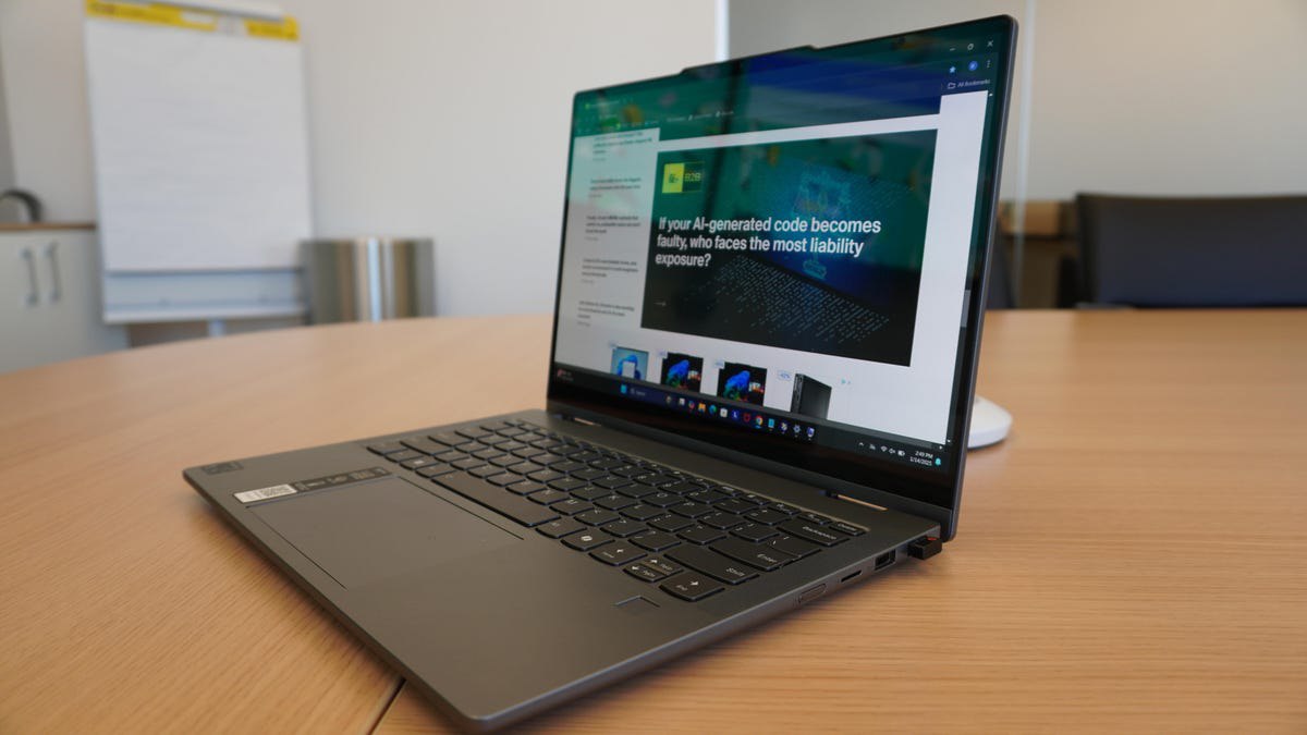 تخفیف عالی لپ‌تاپ لنوو ایده‌پد در ZDNET