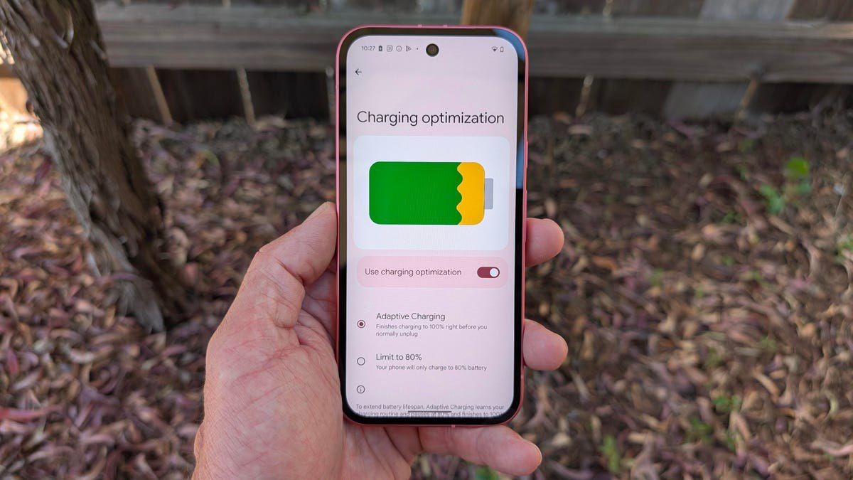 **آپدیت ماه می باتری پیکسل‌ها را خالی کرد**