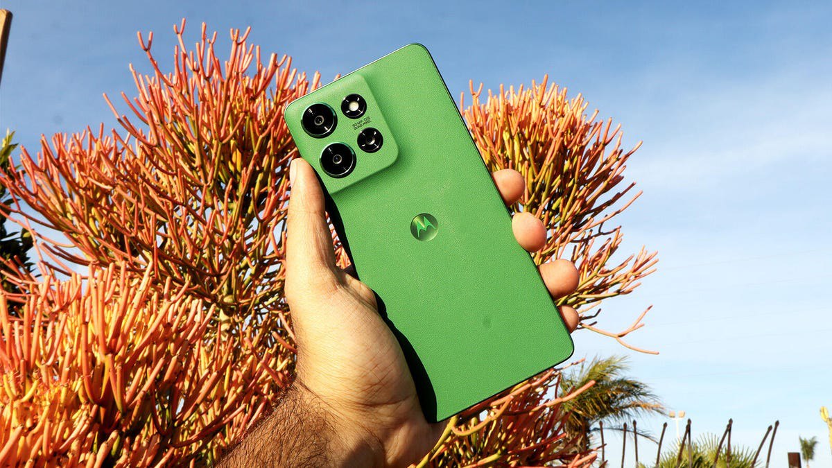 هشدار: تعرفه‌های جدید آمریکا قیمت موبایل و لوازم الکترونیکی را بالا می‌برد