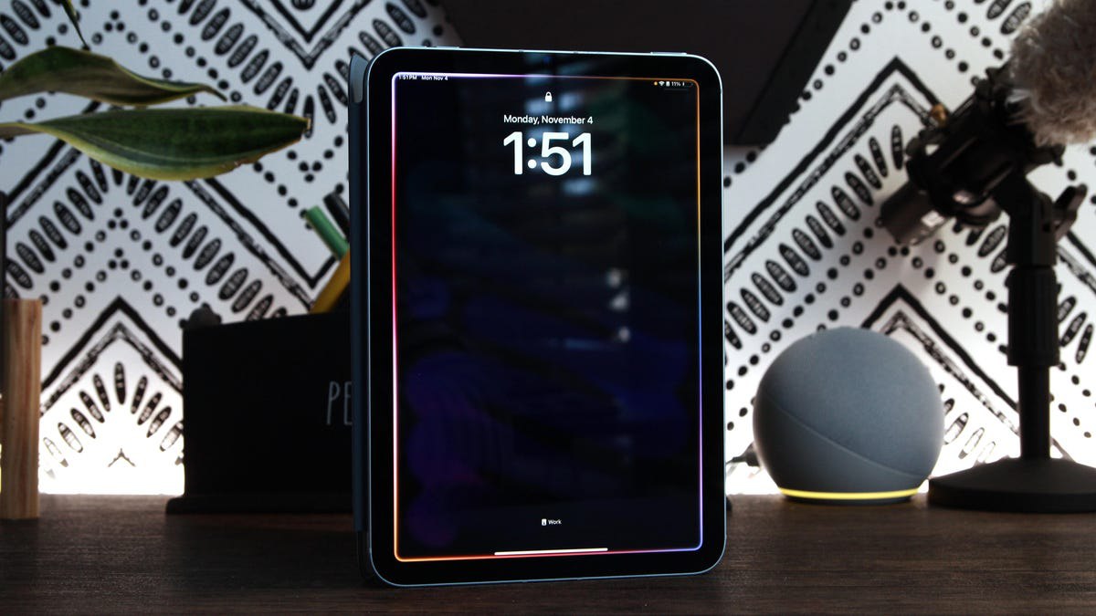 هوش مصنوعی اپل چندزبانه می‌شود: پشتیبانی از ۸ زبان جدید