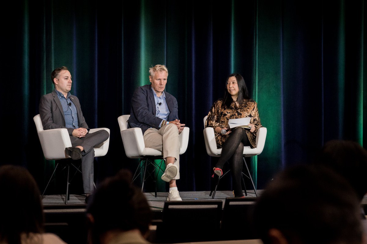 هوش مصنوعی؛ راهکار استارتاپ‌ها برای تجارت جهانی و چالش‌هایش