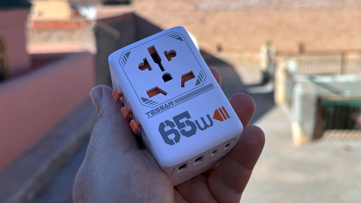 بررسی ZDNET از آداپتور مسافرتی Tessan 65W: کوچک، قدرتمند و جهانی
