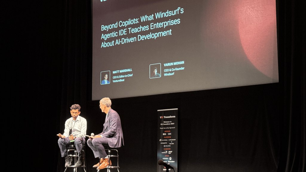 پلتفرم کدنویسی AI Windsurf: رشد انفجاری و نوشتن بیش از نیمی از کدها