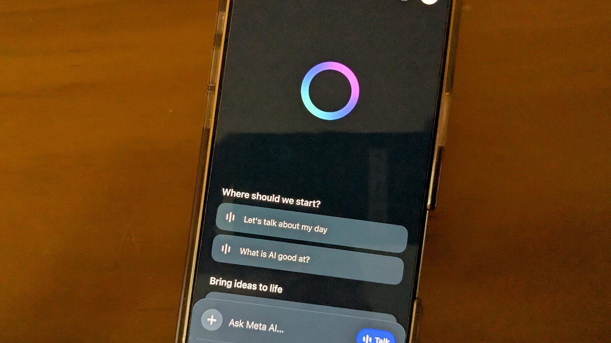 کدام هوش مصنوعی بهترین هم‌صحبت صوتی است؟ آزمایش جالب روی ۵ مدل برتر