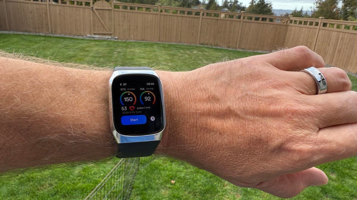 با این ساعت‌های هوشمند، فشار خونتان را اندازه‌گیری کنید