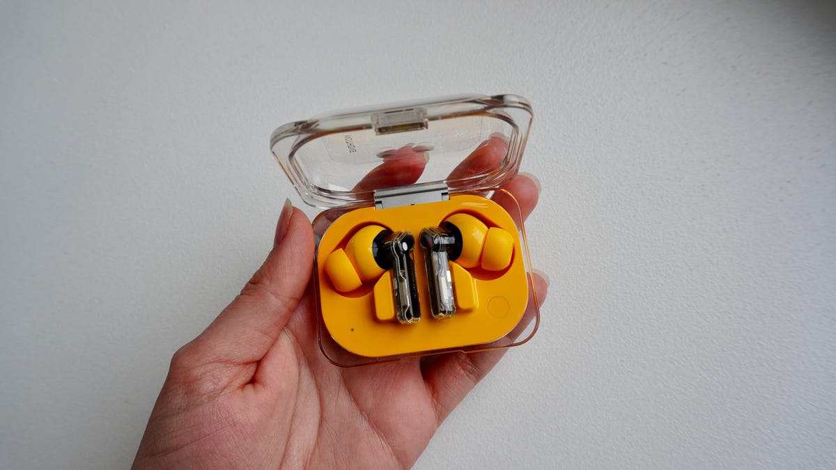 ناتینگ Ear (a): هدفونی با طراحی متفاوت و قیمت جذاب