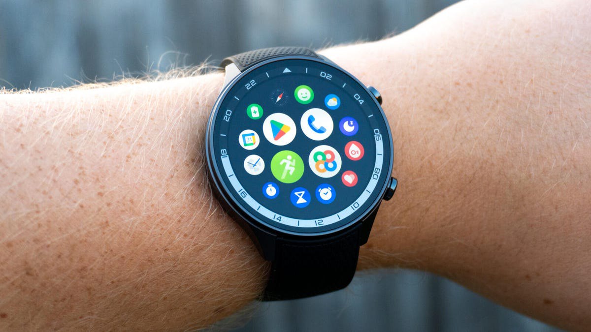 ساعت هوشمند وان‌پلاس Watch 2R با تخفیف ویژه عرضه شد