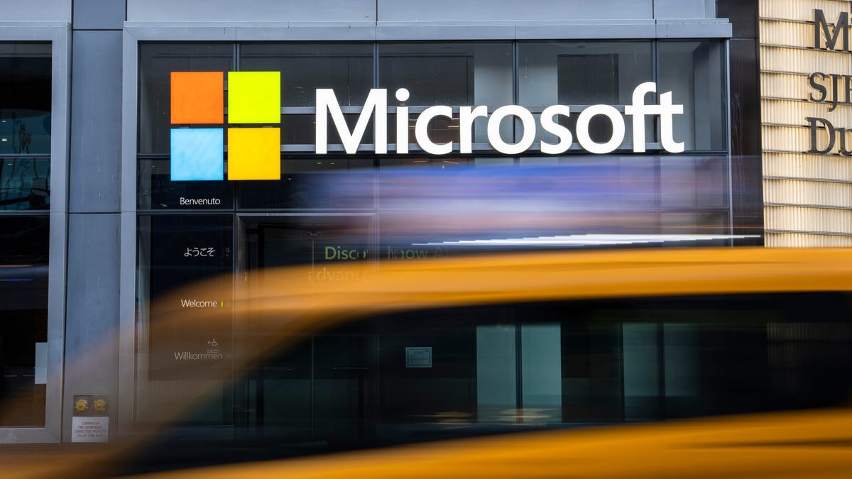 اوتلوک جدید مایکروسافت با هوش مصنوعی و قابلیت‌های آفلاین بهتر از راه رسید