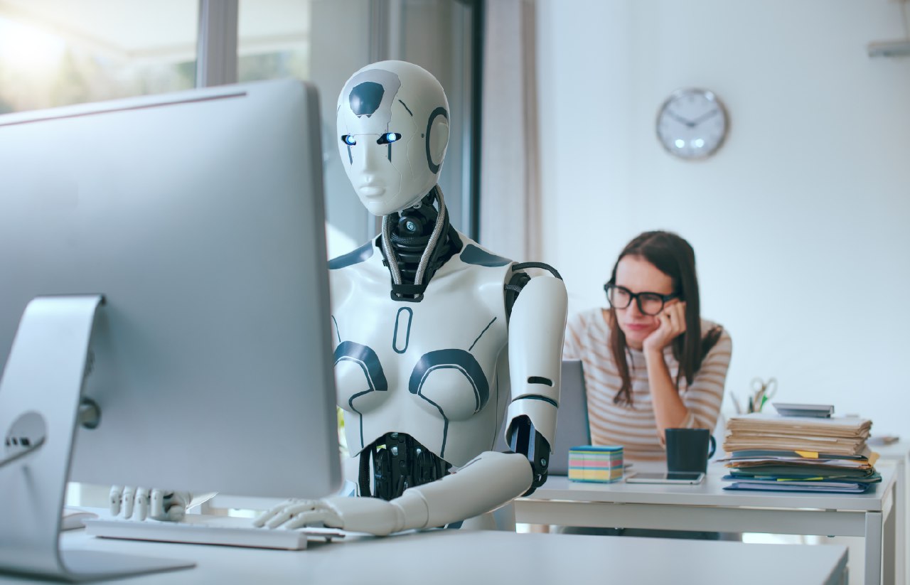 ۸۰٪ شرکت‌ها از هوش مصنوعی کارمندان آسیب دیده‌اند؛ هشدار جدی مدیران آی‌تی