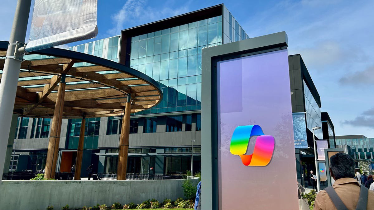 مایکروسافت کاپایلت را وارد آفیس ۳۶۵ کرد؛ قیمت‌ها بالا می‌رود!