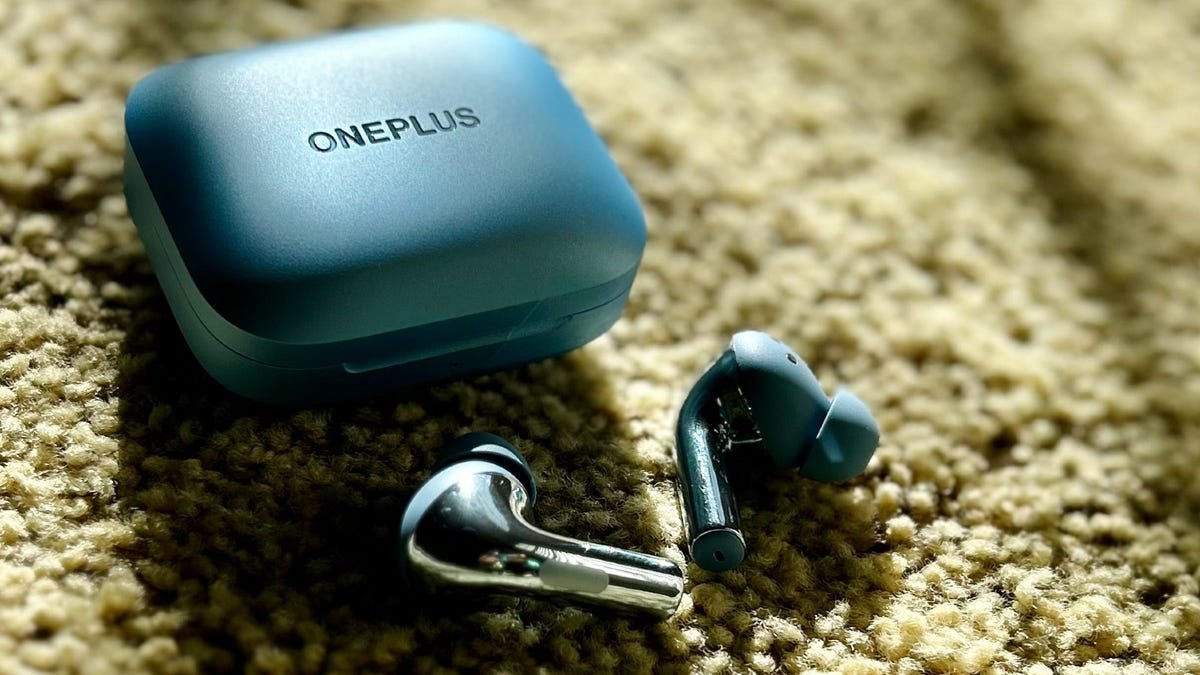 تخفیف هدفون وان‌پلاس در آستانه افزایش قیمت گجت‌ها