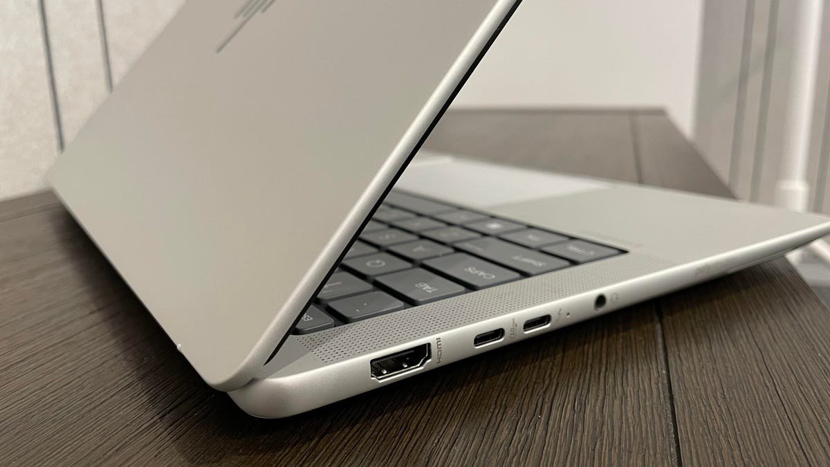 ZDNET بررسی کرد: لینوکسی چالش‌برانگیز برای کاربران حرفه‌ای