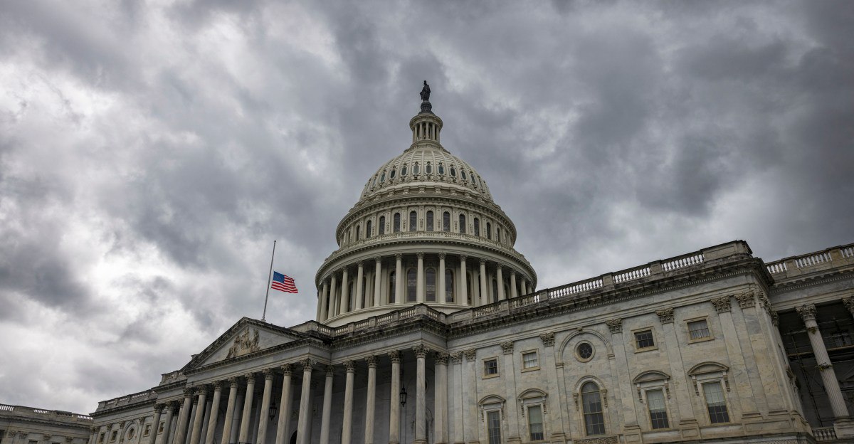 سنای آمریکا: بودجه اینترنت مشروط به ممنوعیت قوانین AI ایالتی