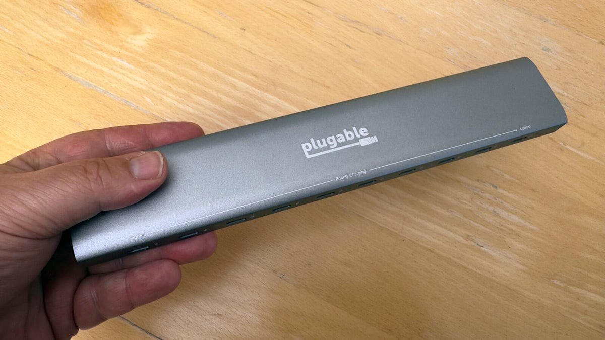 پایان مشکل کمبود پورت شارژ: شارژر ۱۰ پورتی USB-C پلاگبل