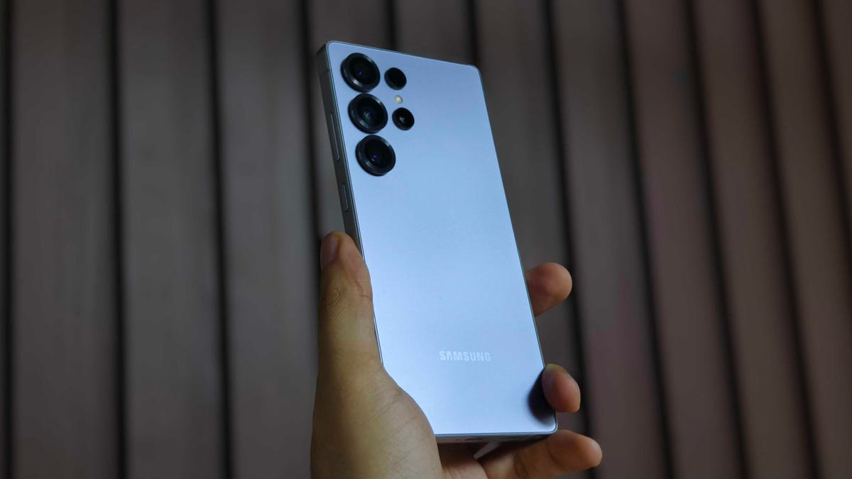 گلکسی S25 اولترا با تخفیف ۳۰۰ دلاری، توصیه ZDNET