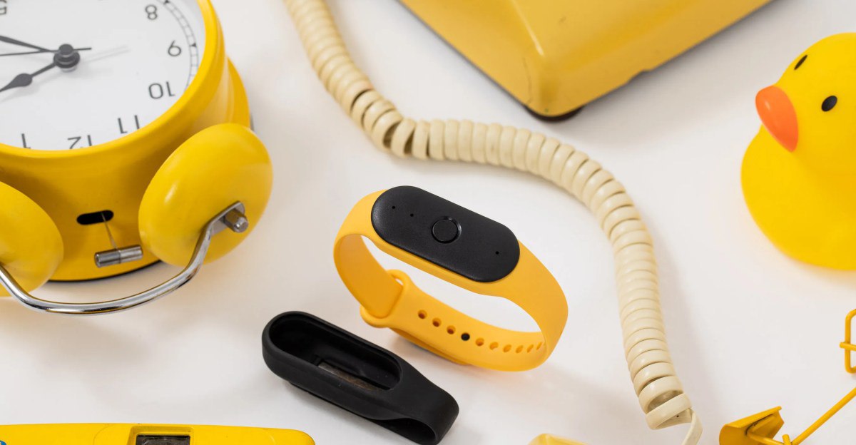 آمازون استارتاپ Bee را تصاحب کرد؛ گجتی برای خلاصه‌سازی مکالمات روزانه