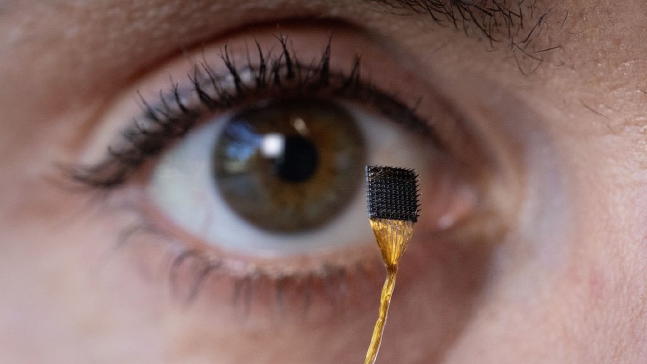 ترجمه افکار به گفتار با هوش مصنوعی و رمز عبور ذهنی