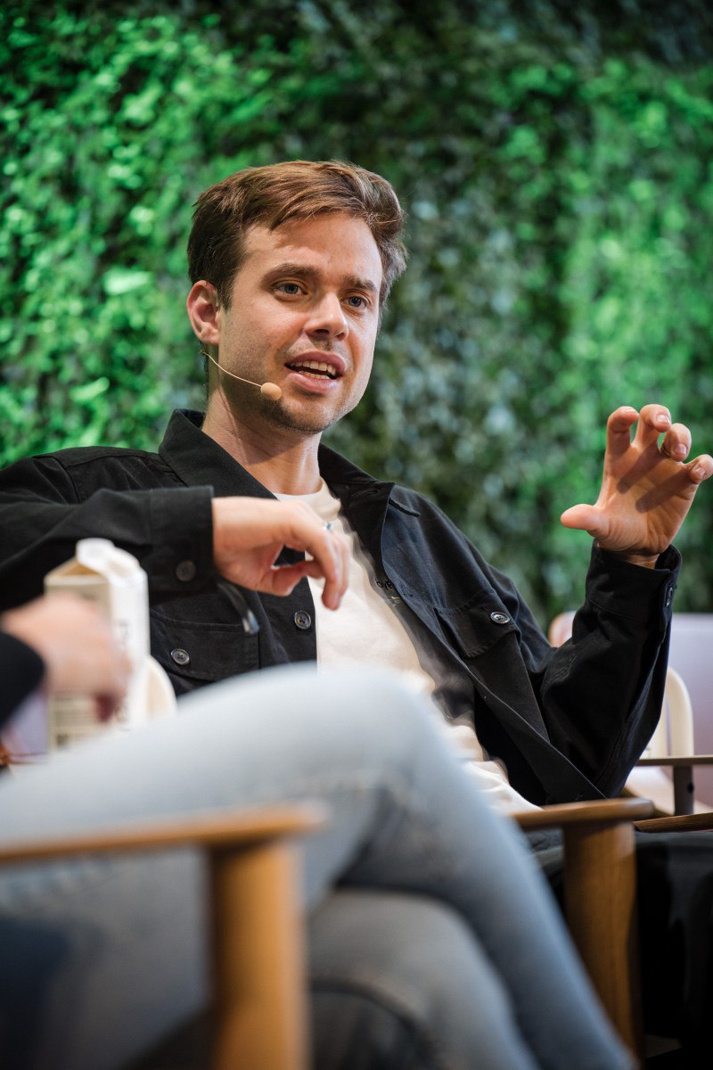 Lovable رکورد شکست؛ سریع‌ترین یونیکورن اروپا با کدنویسی AI