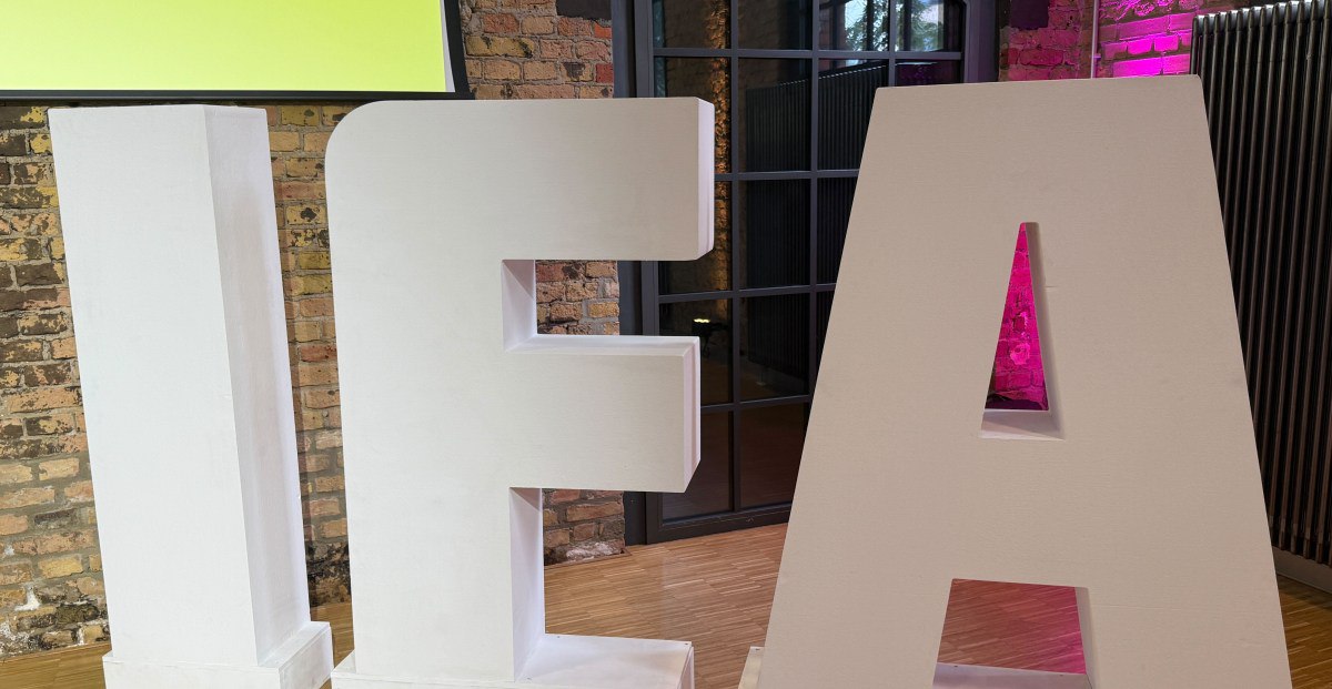 ضبط‌کننده صدای هوشمند انکر با GPT-4 جلسات را خلاصه می‌کند