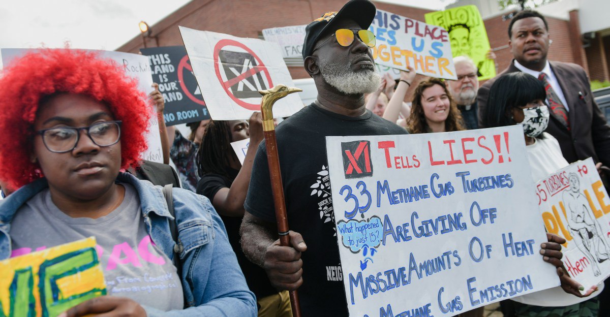 هزینه زیست‌محیطی AI؛ اعتراض به دیتا سنترهای آلاینده