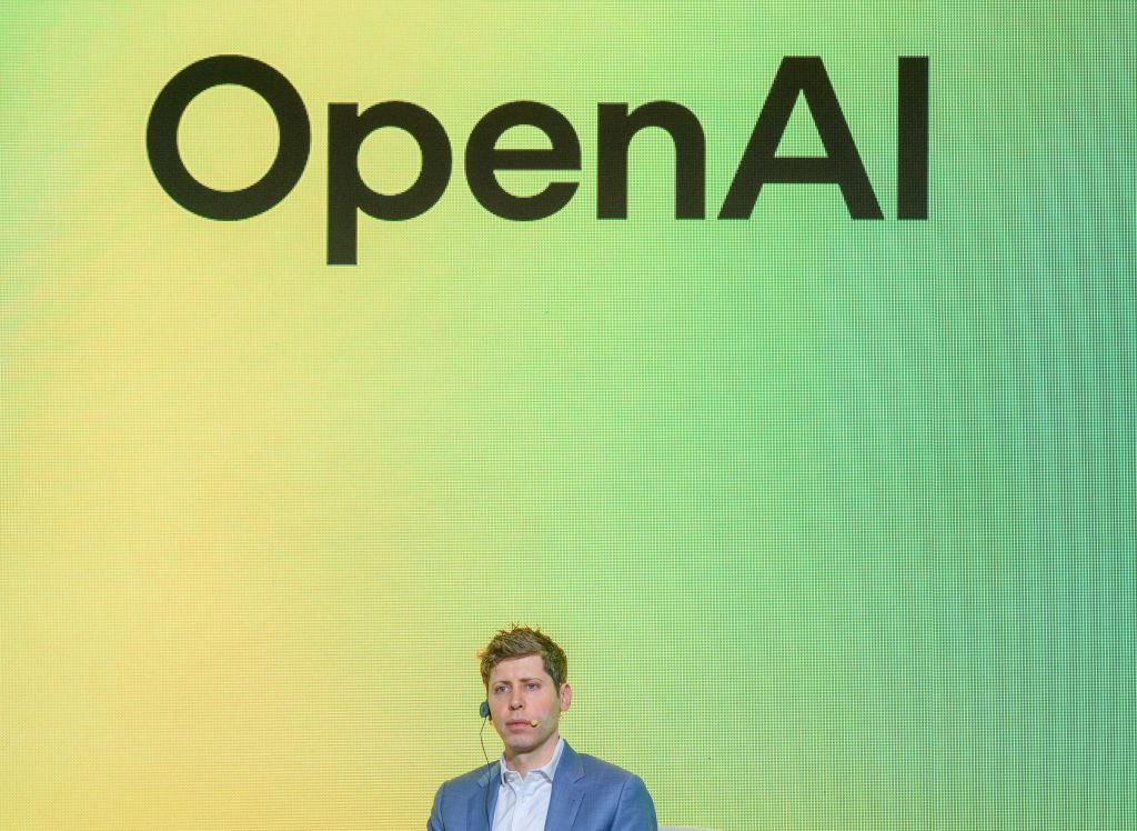 درآمد میلیاردی و هزینه تریلیون دلاری OpenAI