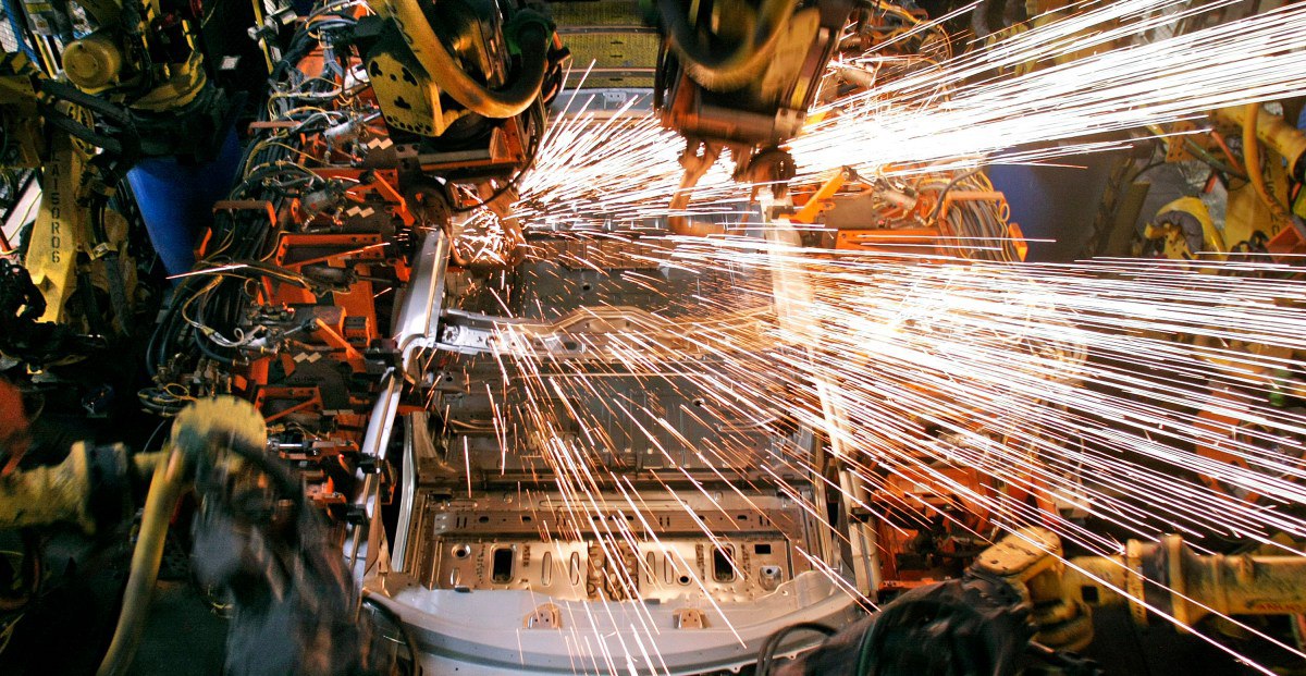 چرخش جنرال موتورز: جبران ضرر بازار برقی با تمرکز بر هوش مصنوعی