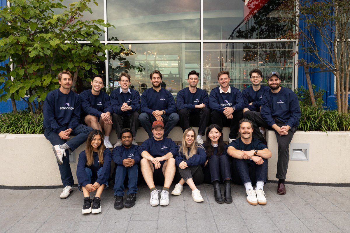 هوش مصنوعی برای فروش به دولت؛ جذب سرمایه ۴۲ میلیون دلاری Starbridge