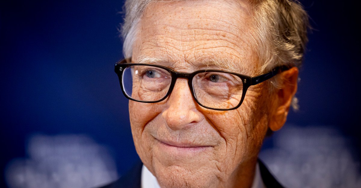 دیدگاه جنجالی بیل گیتس: AI مهم‌تر از کاهش آلایندگی است