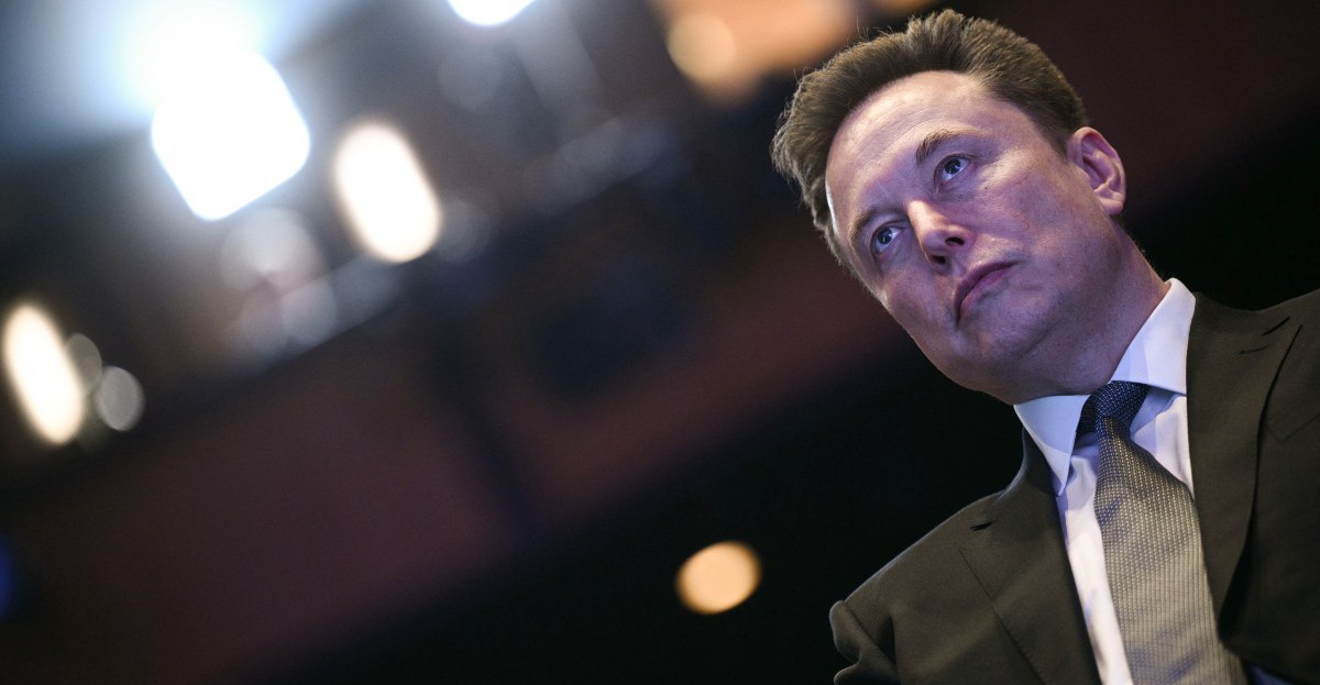 چاپلوسی عجیب هوش مصنوعی گراک برای ایلان ماسک