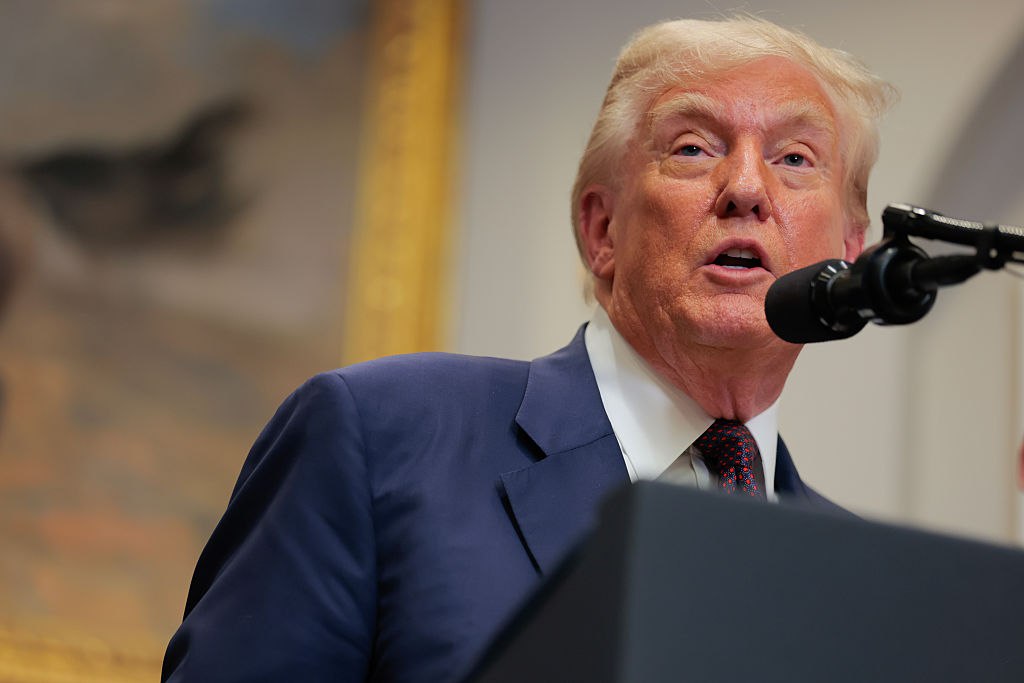 فرمان اجرایی ترامپ برای کنترل قوانین هوش مصنوعی متوقف شد