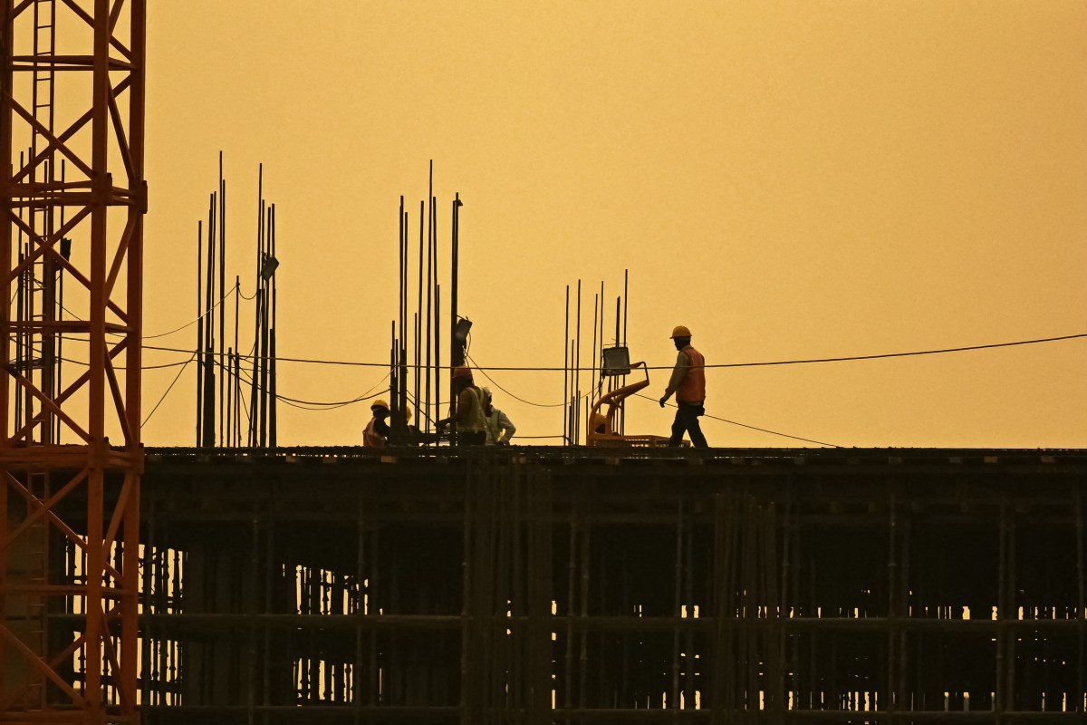 درآمد رویایی کارگران ساختمانی به لطف تب هوش مصنوعی